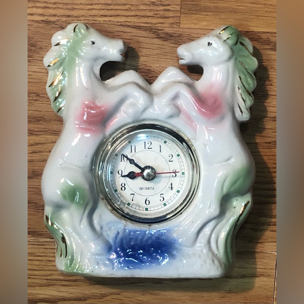 Vintage 80s Ceramic Horse Clock White Pink Glaze Quartz Alarm Clock